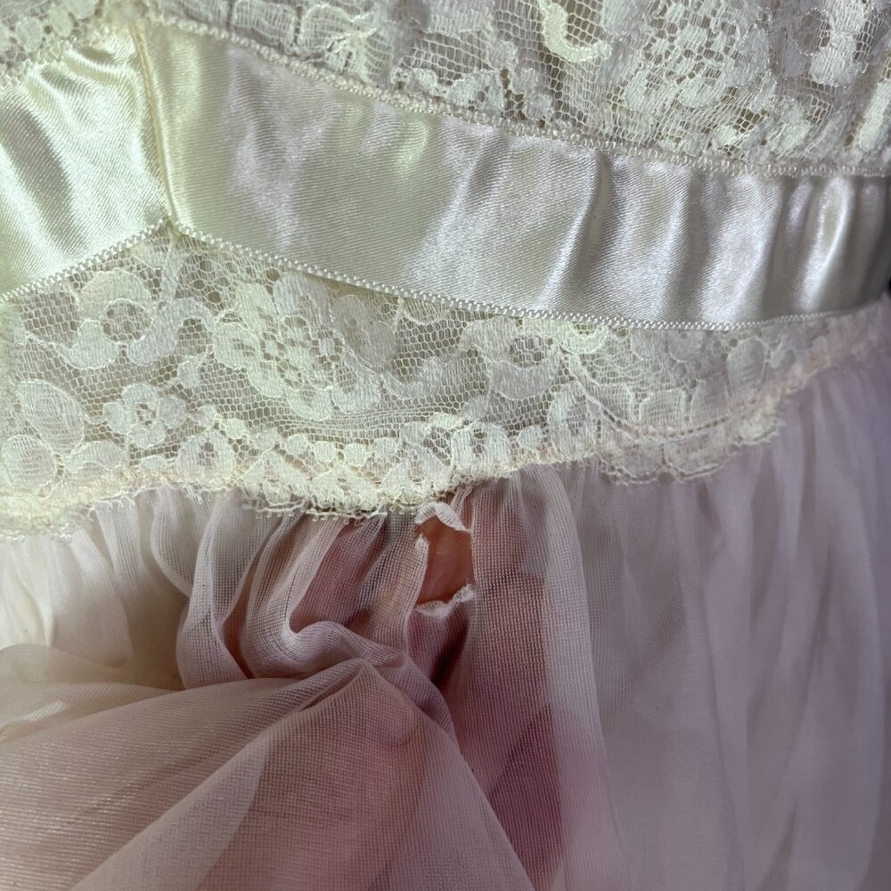 Vintage 1950s Vanity Fair Nightgown Layered Pale Pink Lace Sleeveless *Flaw - Picture 5 of 13